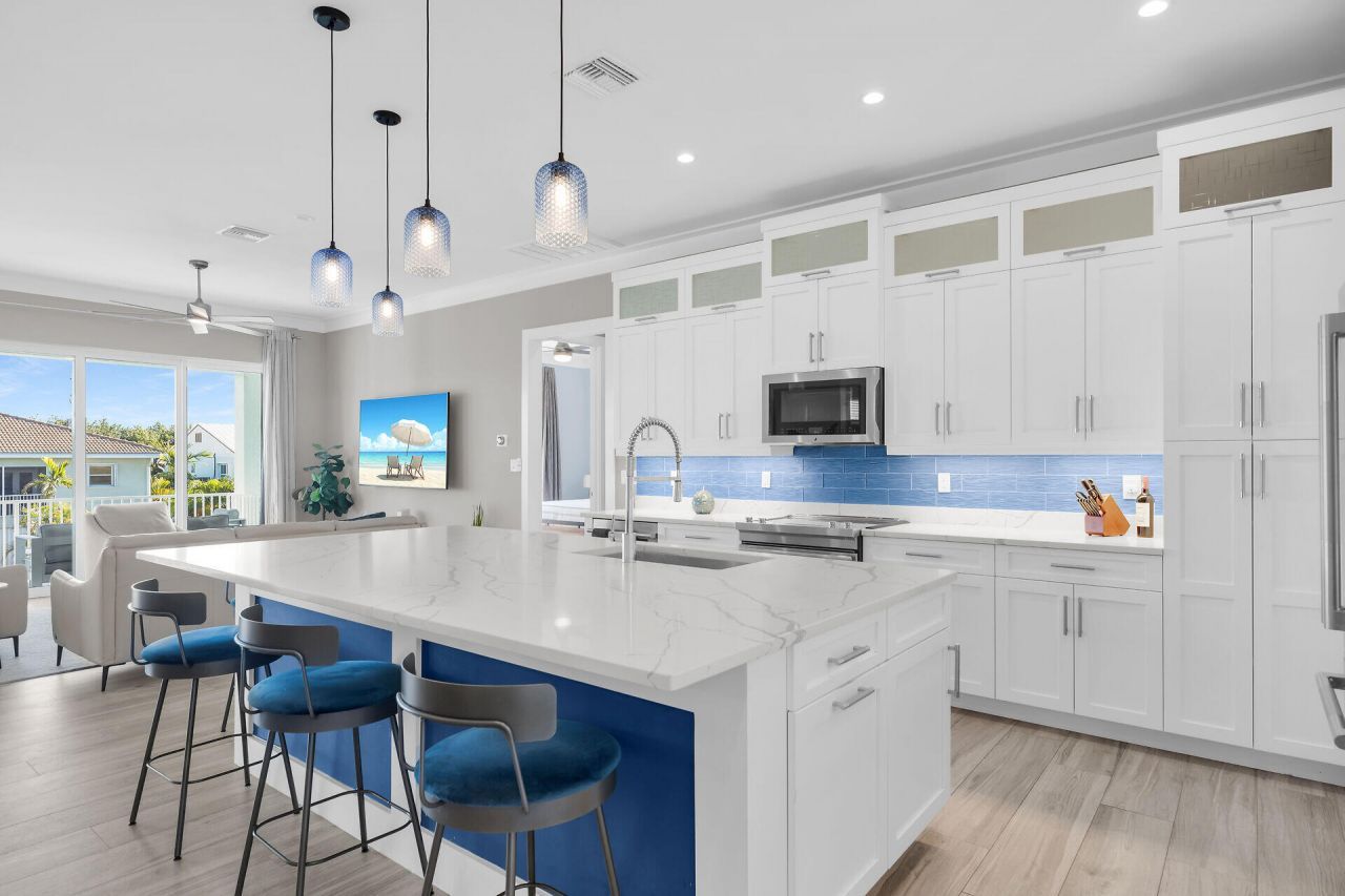 207 E Bruce Court, Marathon, FL 33050 Photo