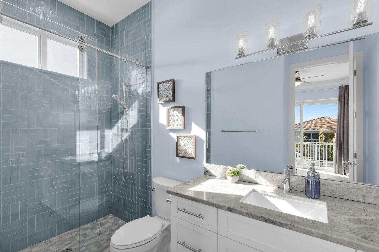 207 E Bruce Court, Marathon, FL 33050 Photo