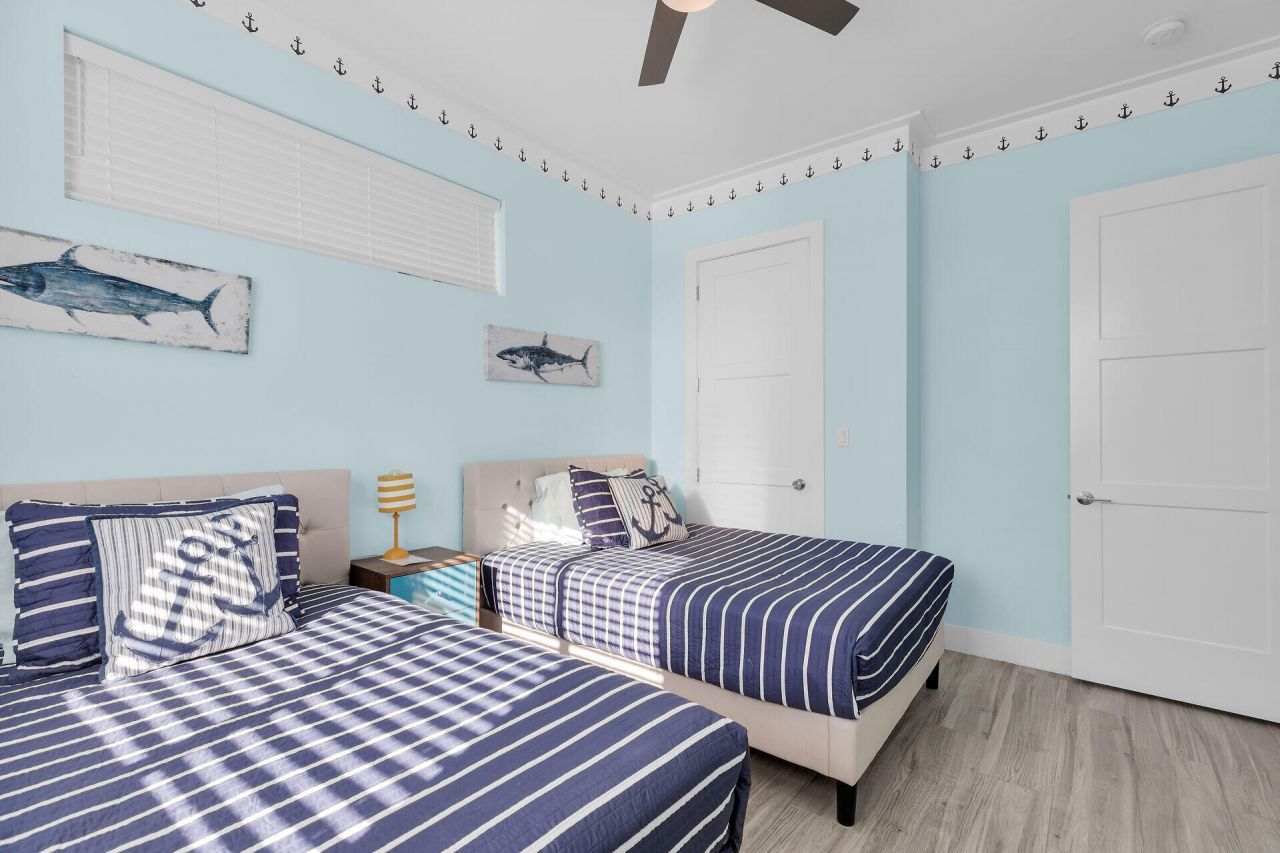 207 E Bruce Court, Marathon, FL 33050 Photo