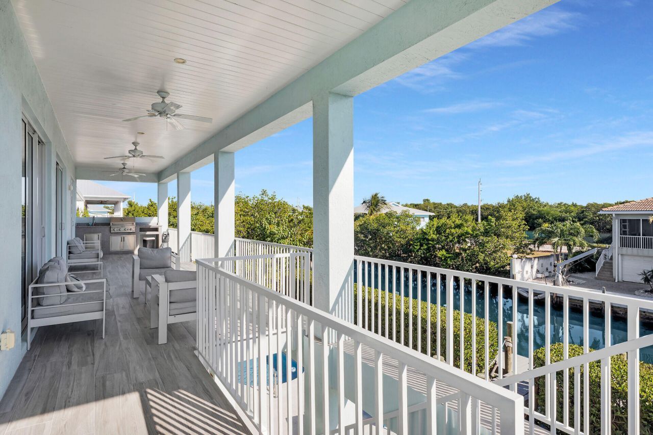 207 E Bruce Court, Marathon, FL 33050 Photo