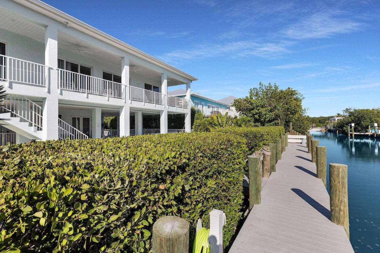 207 E Bruce Court, Marathon, FL 33050 Photo