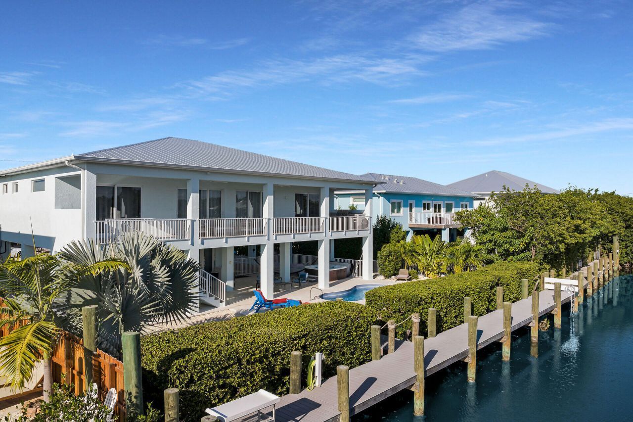 207 E Bruce Court, Marathon, FL 33050 Photo