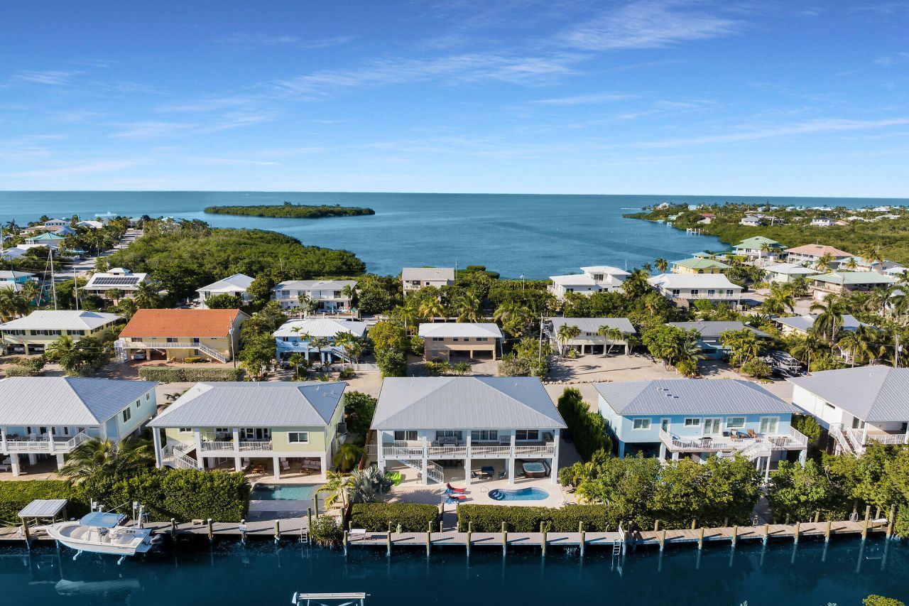 207 E Bruce Court, Marathon, FL 33050 Photo