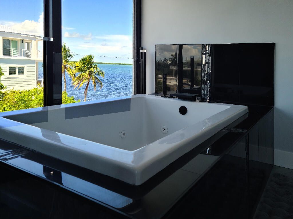 31449 Avenue I, Big Pine Key, FL 33043 Photo