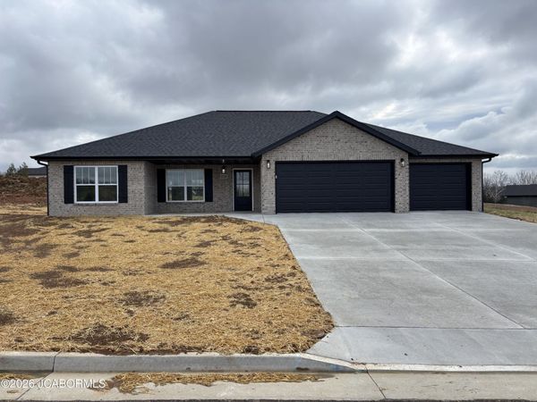 5728 SUMMERBROOK COURT, Jefferson City, MO 65109