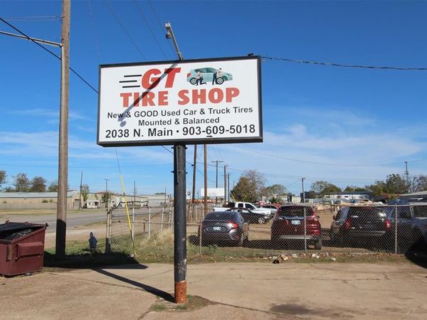 2038 N Main Street, Paris, TX 75460