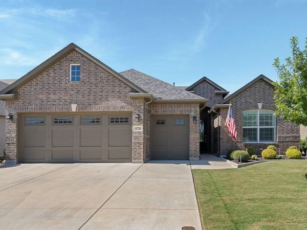 9720 Silver Rock Way, Denton, TX 76207