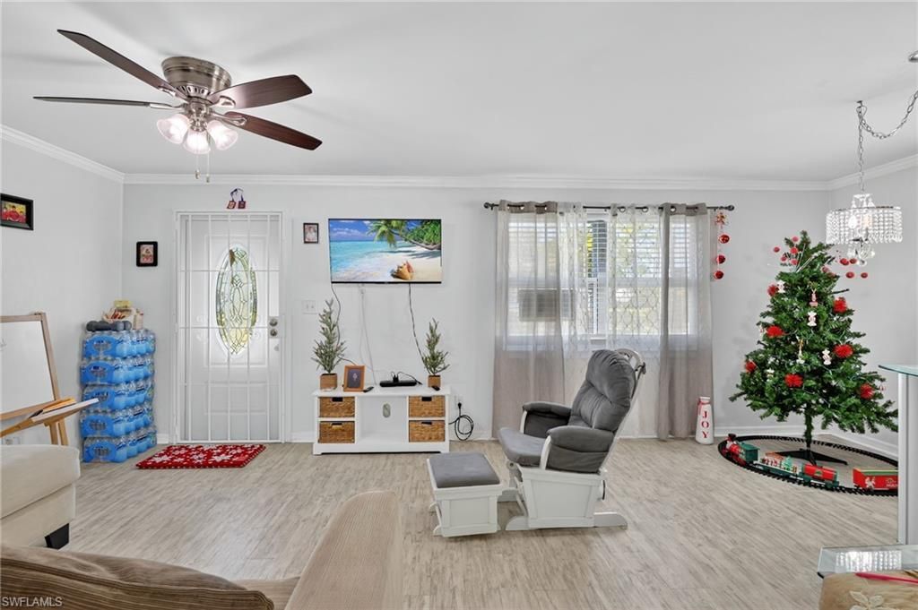 5 Pinewood Blvd, Lehigh Acres, FL 33936 Photo