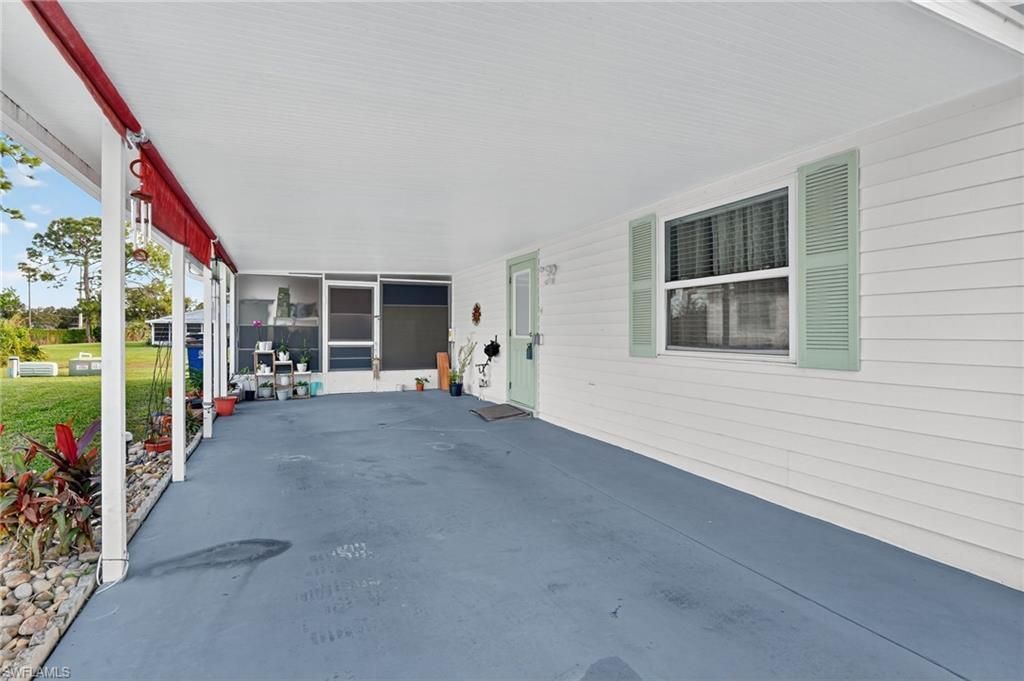 5 Pinewood Blvd, Lehigh Acres, FL 33936 Photo