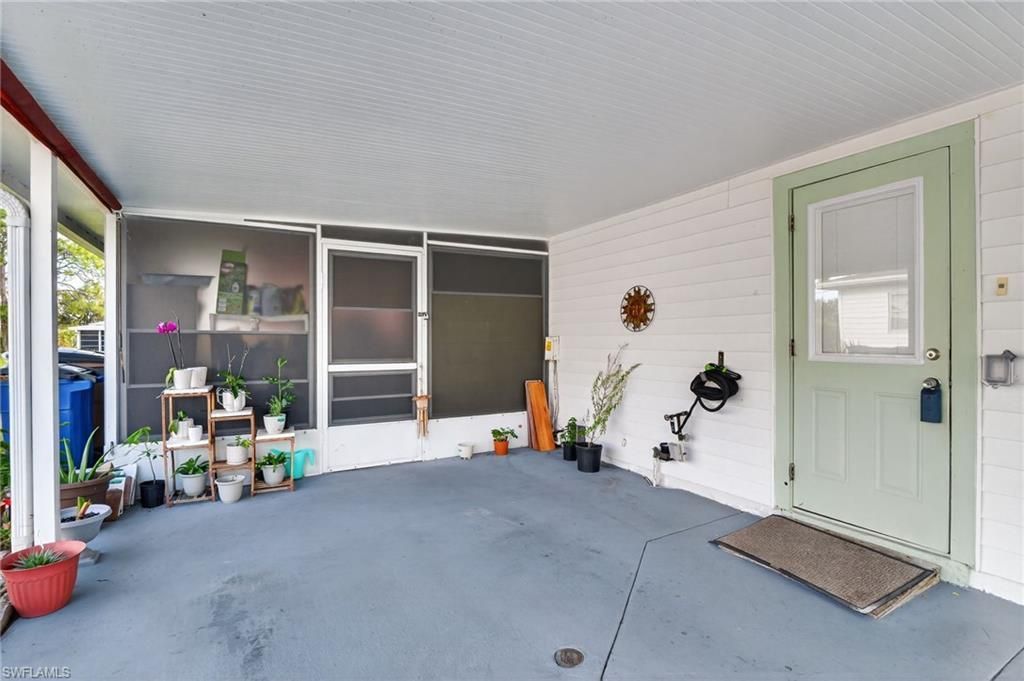 5 Pinewood Blvd, Lehigh Acres, FL 33936 Photo