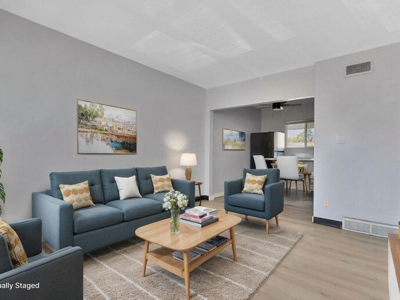 464 E Norwich Avenue, Unit 464 D, Columbus, OH 43201 Photo 4