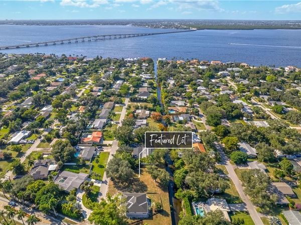 1329 Carlene AVE, FORT MYERS, FL 33901