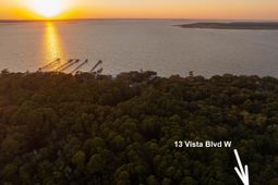 13 W Vista Boulevard photo 4