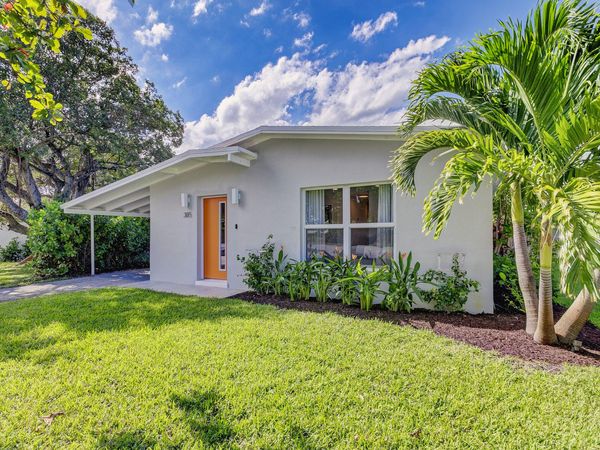 385 Hunter Street, West Palm Beach, FL 33405