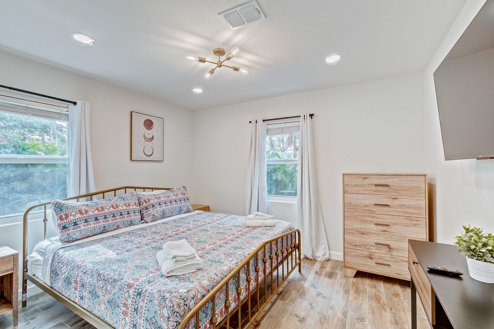 385 Hunter Street, West Palm Beach, FL 33405 Photo