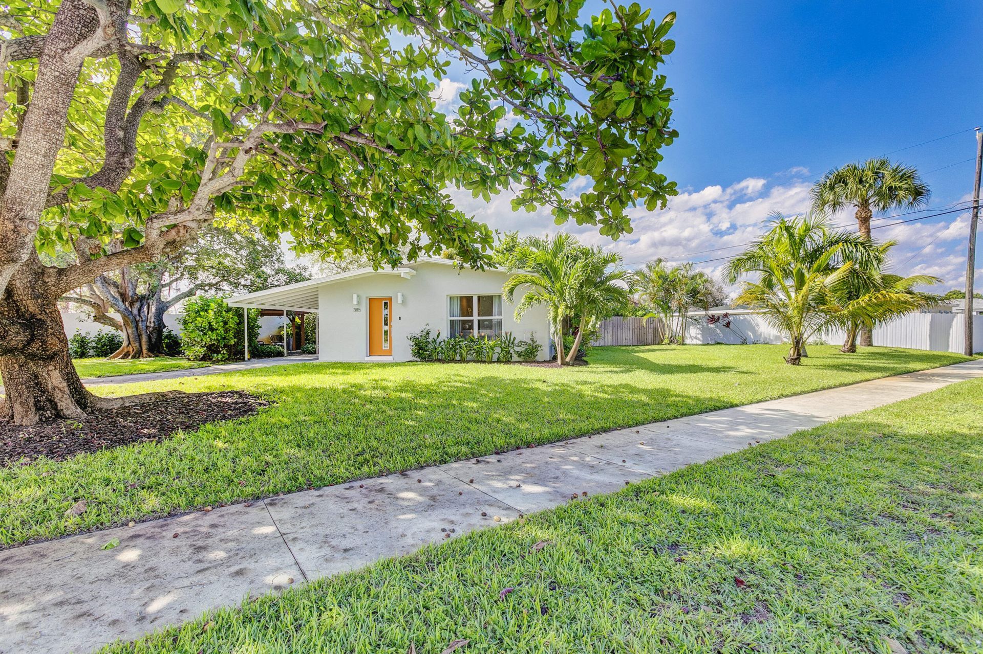 385 Hunter Street, West Palm Beach, FL 33405 Photo