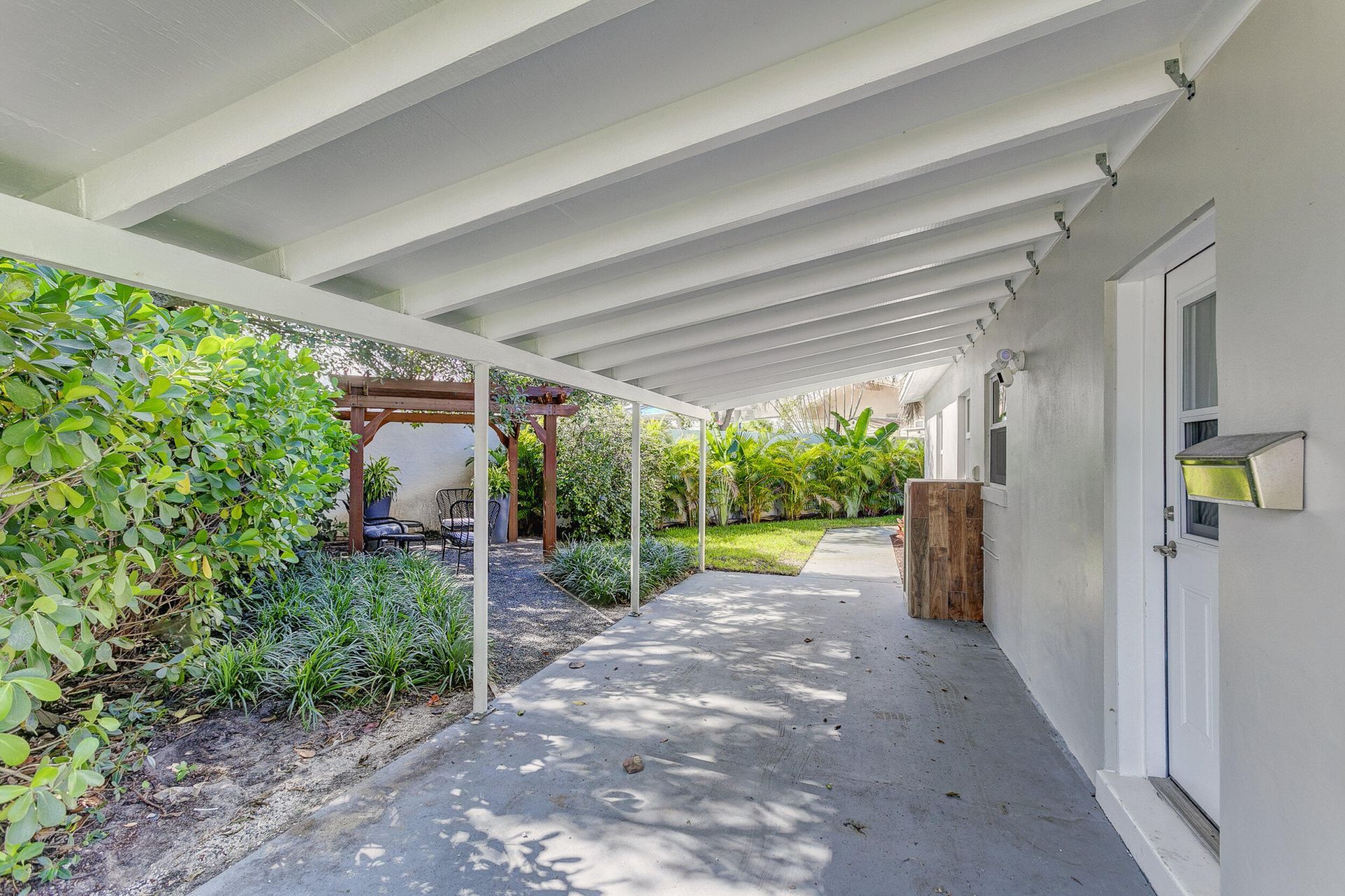 385 Hunter Street, West Palm Beach, FL 33405 Photo