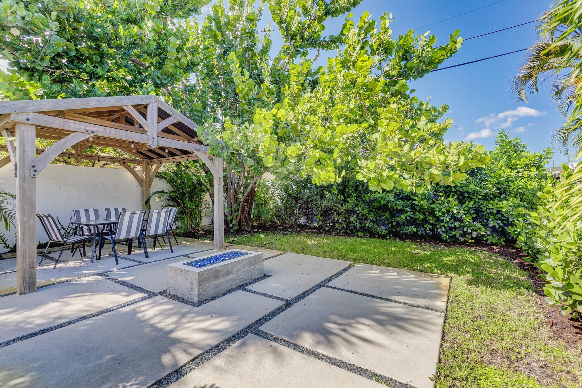 385 Hunter Street, West Palm Beach, FL 33405 Photo