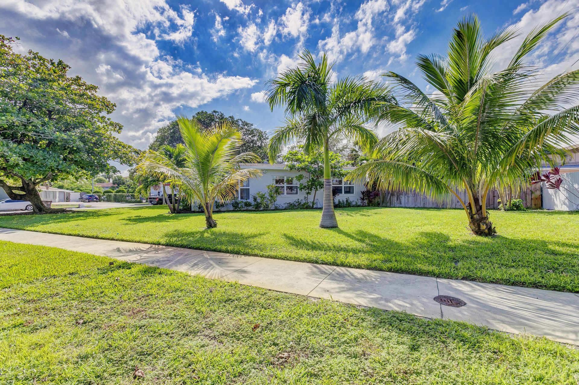 385 Hunter Street, West Palm Beach, FL 33405 Photo