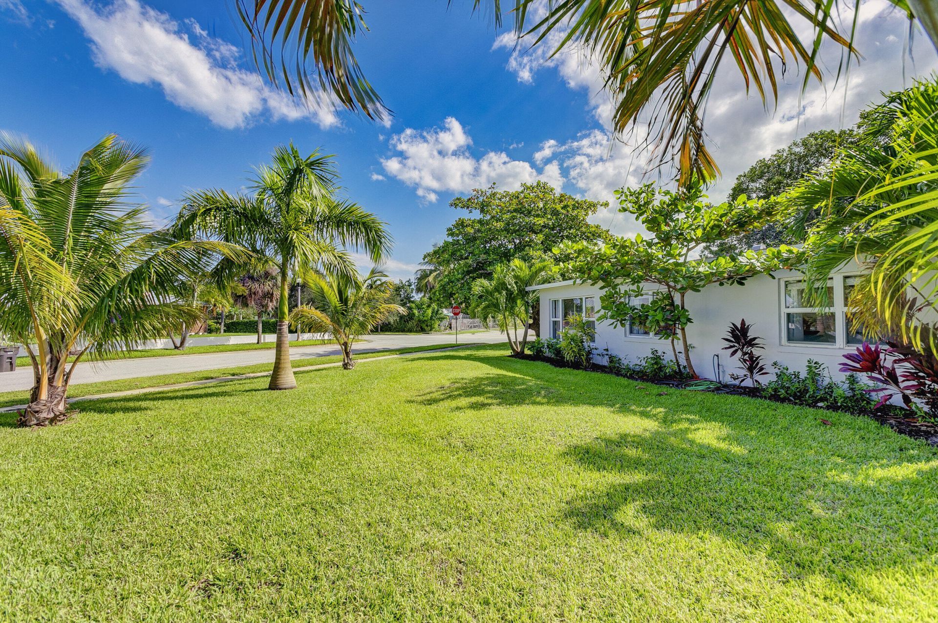 385 Hunter Street, West Palm Beach, FL 33405 Photo