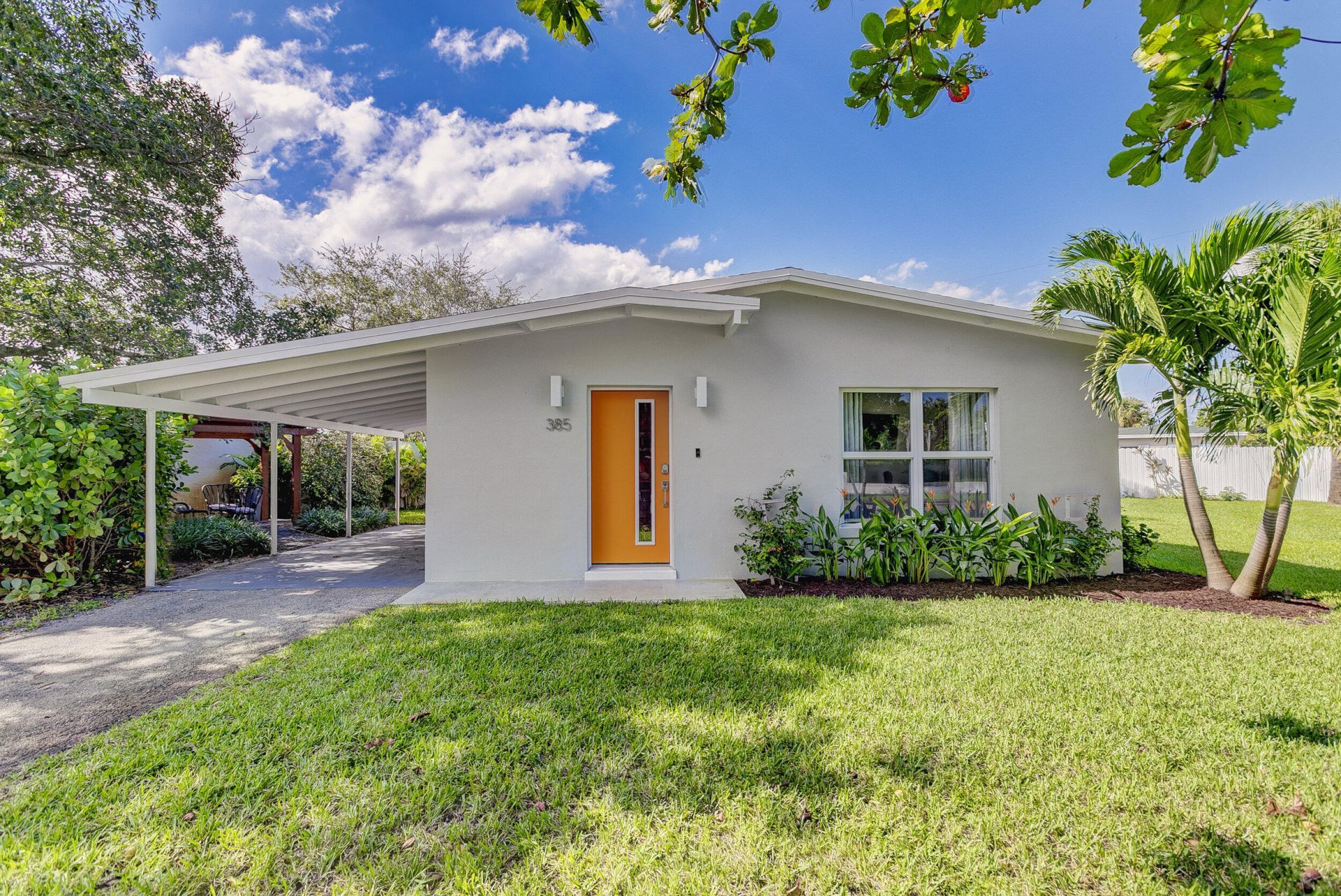 385 Hunter Street, West Palm Beach, FL 33405 Photo
