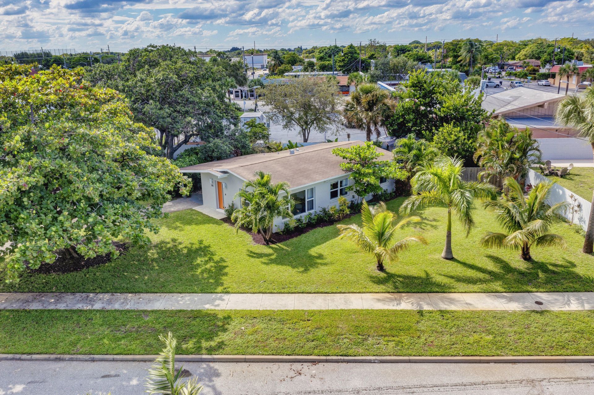 385 Hunter Street, West Palm Beach, FL 33405 Photo