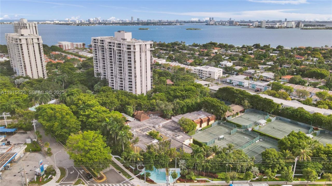 2000 Towerside Ter, Unit 301, Miami, FL 33138 Photo