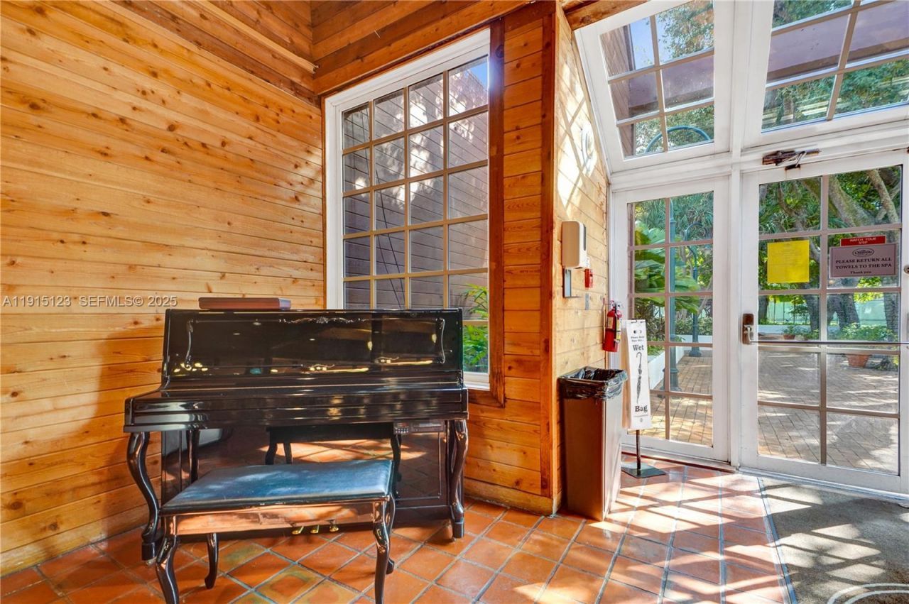 2000 Towerside Ter, Unit 301, Miami, FL 33138 Photo