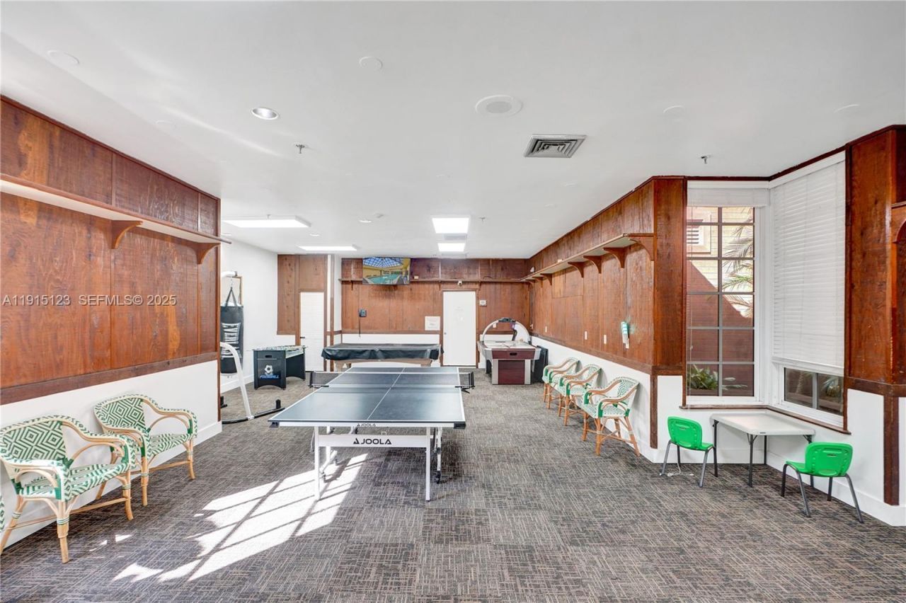 2000 Towerside Ter, Unit 301, Miami, FL 33138 Photo