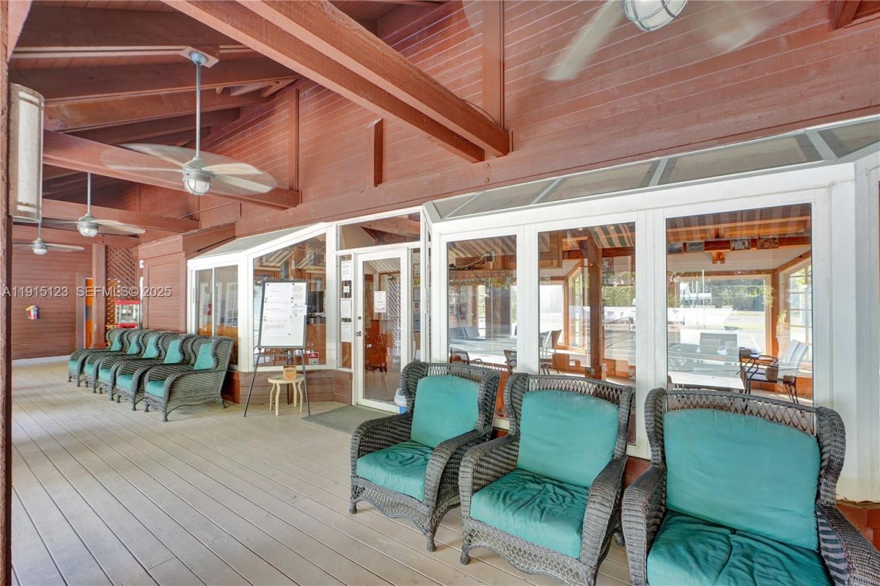 2000 Towerside Ter, Unit 301, Miami, FL 33138 Photo