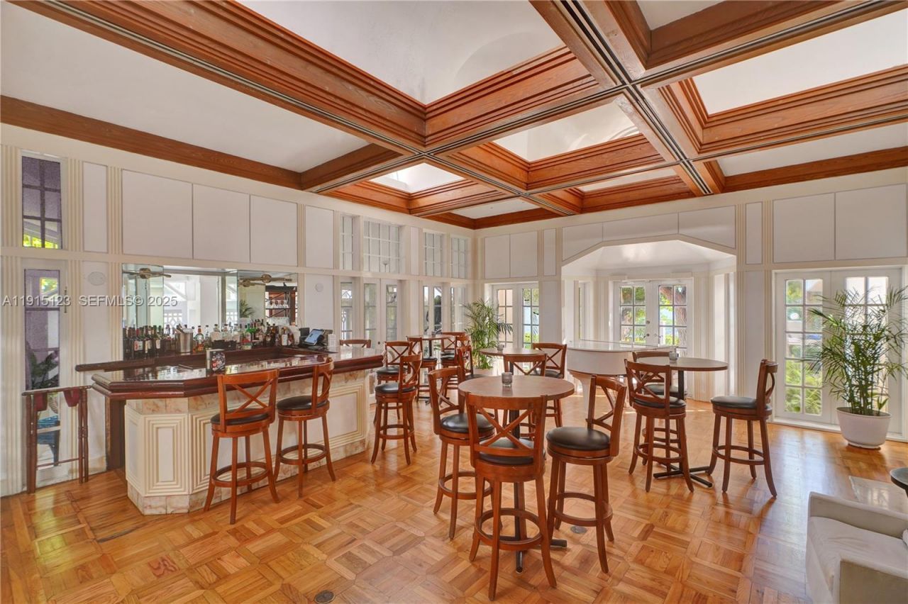 2000 Towerside Ter, Unit 301, Miami, FL 33138 Photo