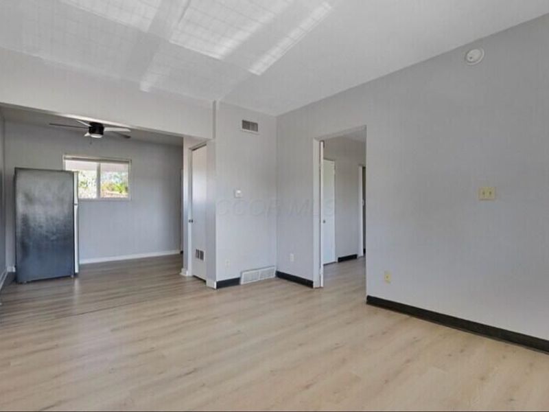 464 E Norwich Avenue, Unit 482 C, Columbus, OH 43201 Photo 2