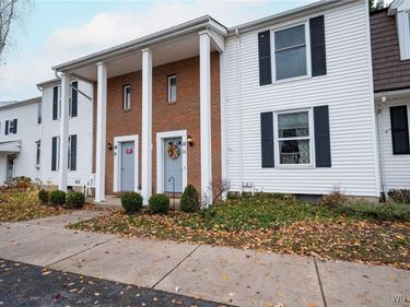 4745 Chestnut Ridge Road, Unit 12, Buffalo, NY 14228