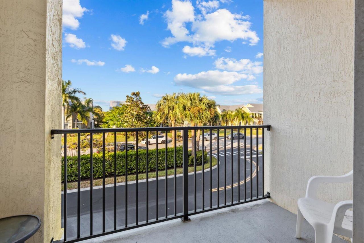 10480 SW Stephanie Way, Unit 3-206, Port Saint Lucie, FL 34987 Photo