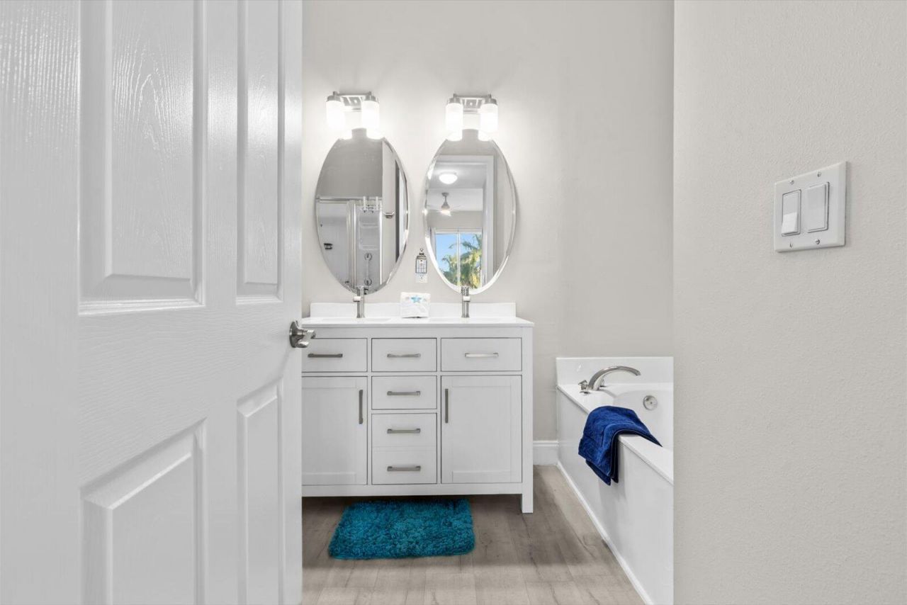 10480 SW Stephanie Way, Unit 3-206, Port Saint Lucie, FL 34987 Photo