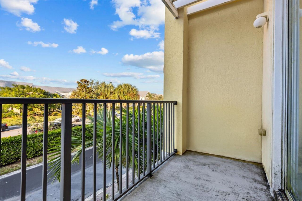 10480 SW Stephanie Way, Unit 3-206, Port Saint Lucie, FL 34987 Photo