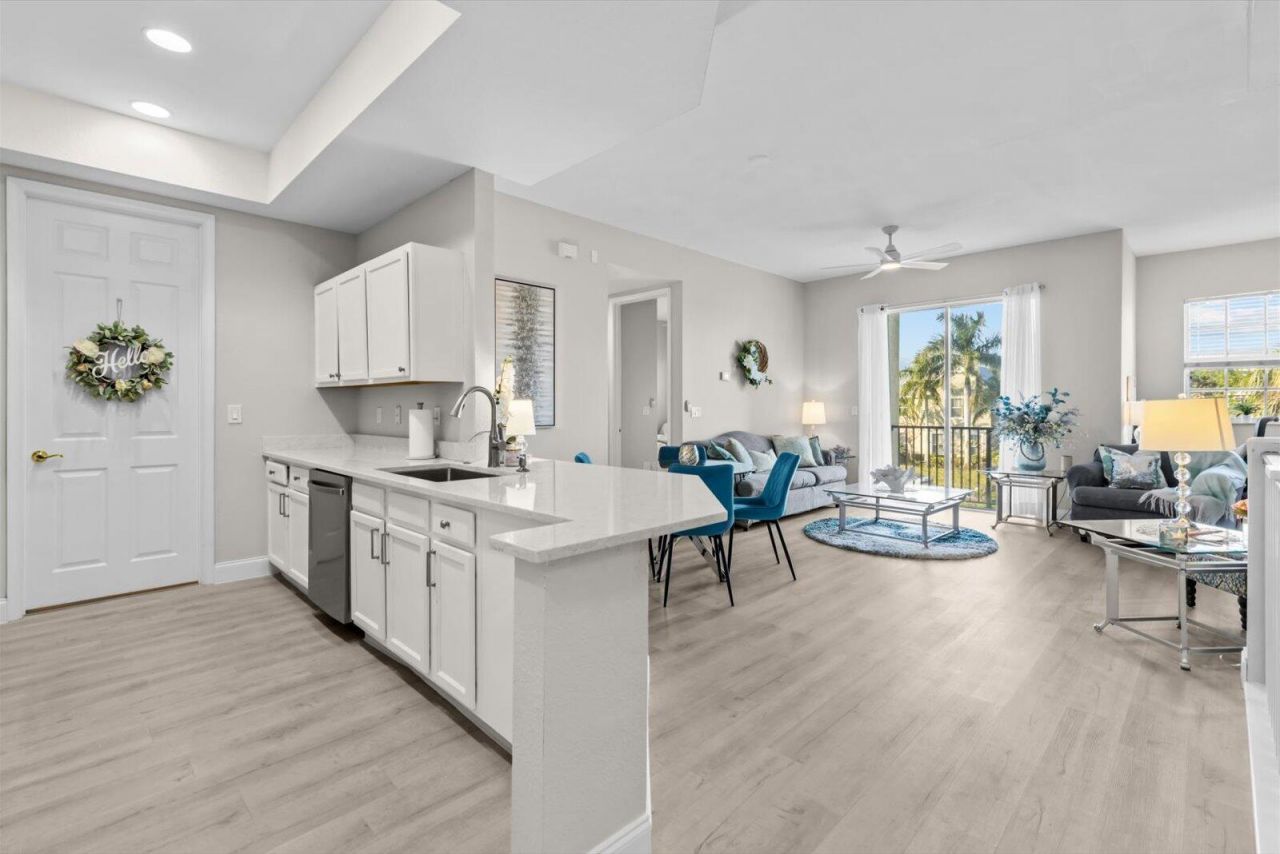 10480 SW Stephanie Way, Unit 3-206, Port Saint Lucie, FL 34987 Photo