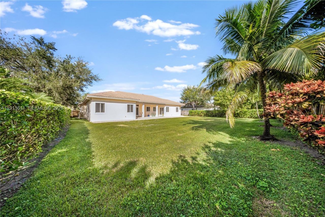 9424 SW 123rd Ter, Miami, FL 33176 Photo