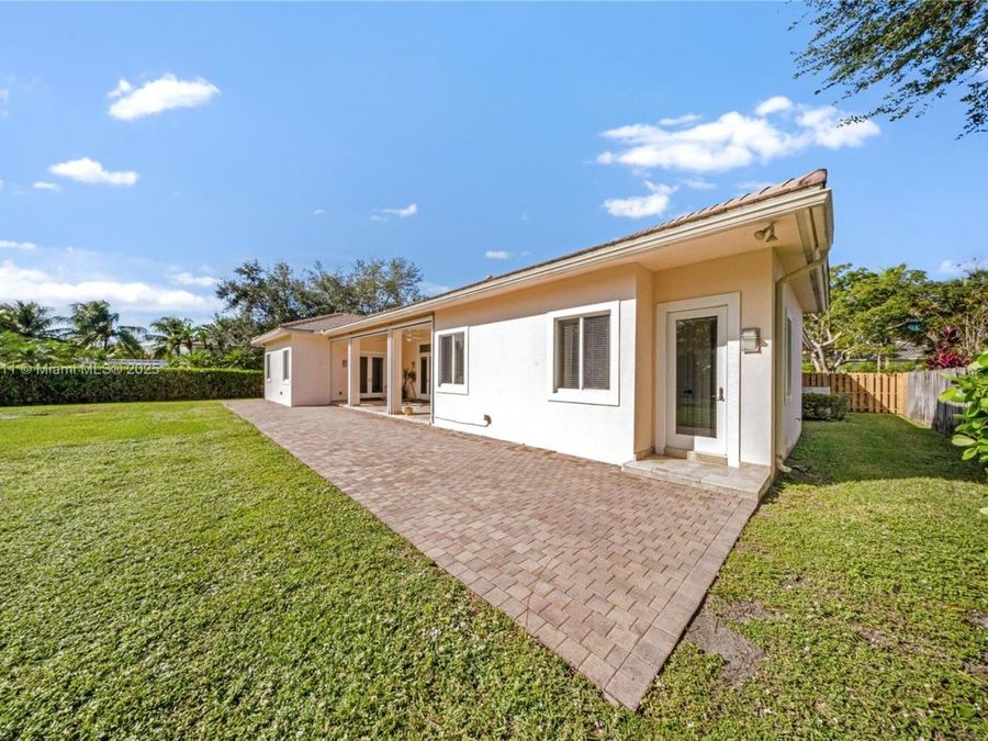 Property Image 46