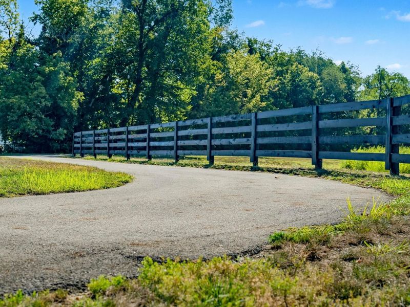 175 Oak Valley Court, Newark, OH 43055 Photo 33