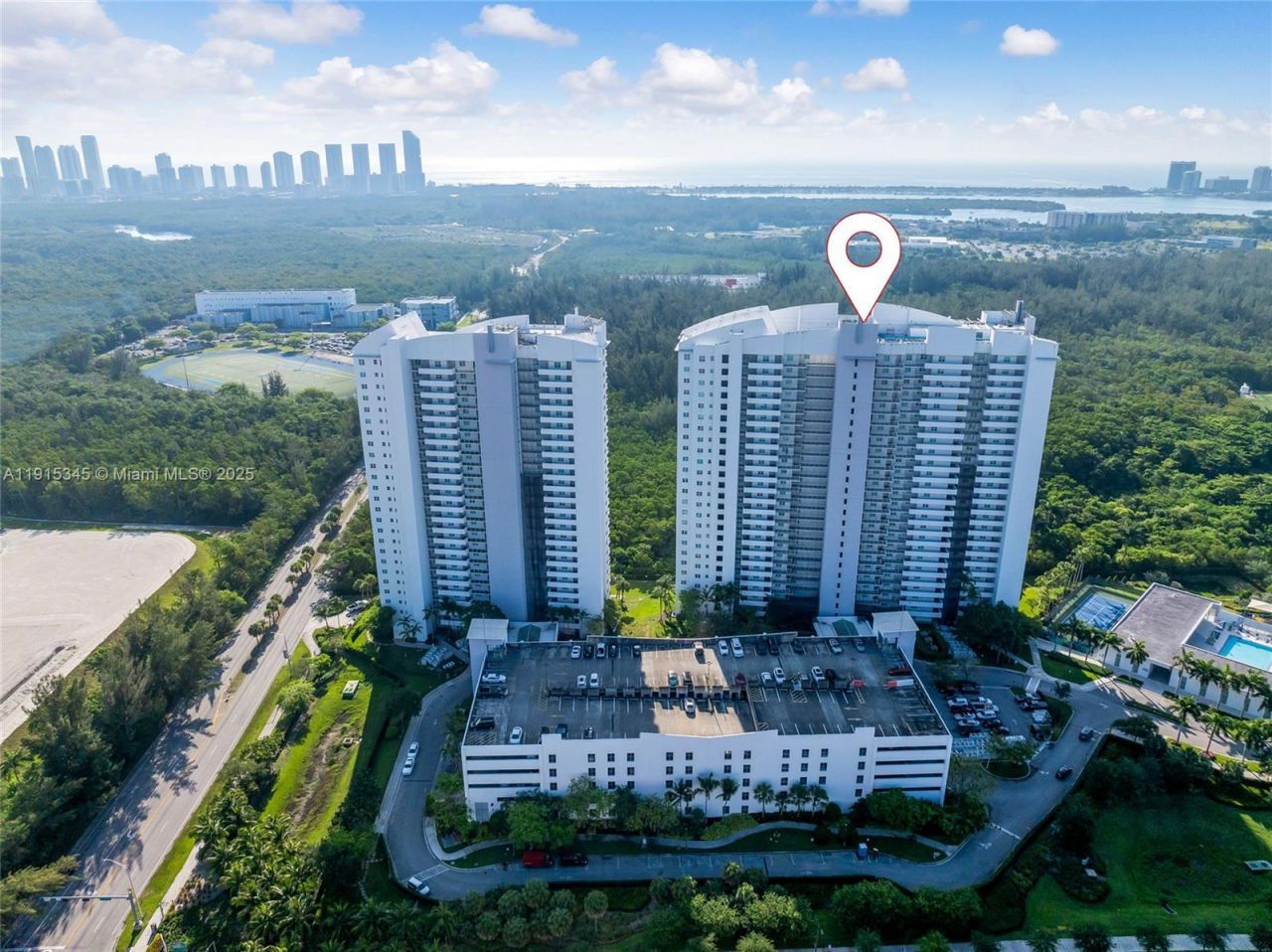 14951 Royal Oaks Ln, Unit 901, North Miami, FL 33181 Photo