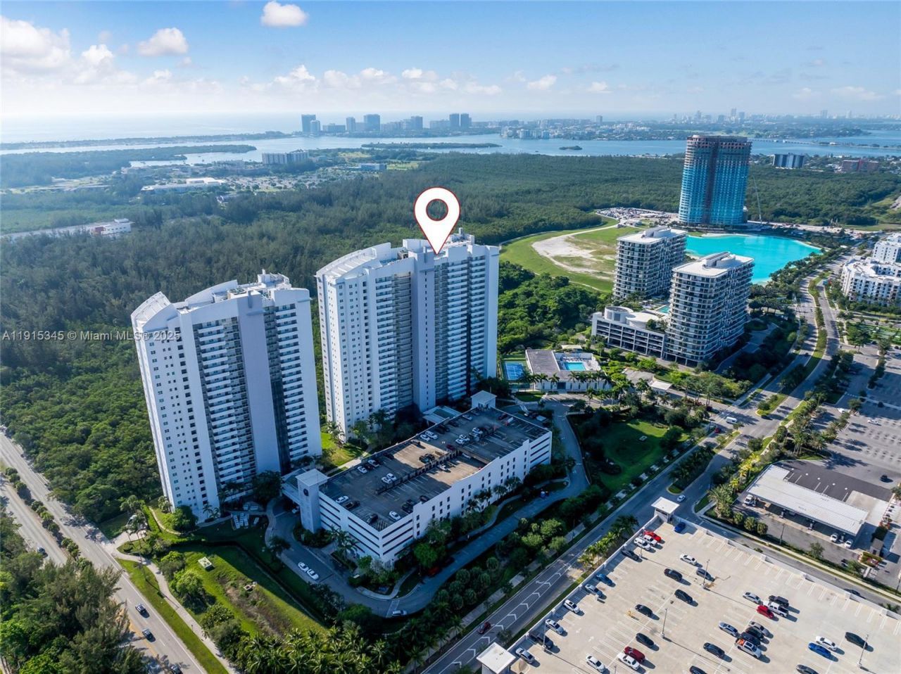 14951 Royal Oaks Ln, Unit 901, North Miami, FL 33181 Photo