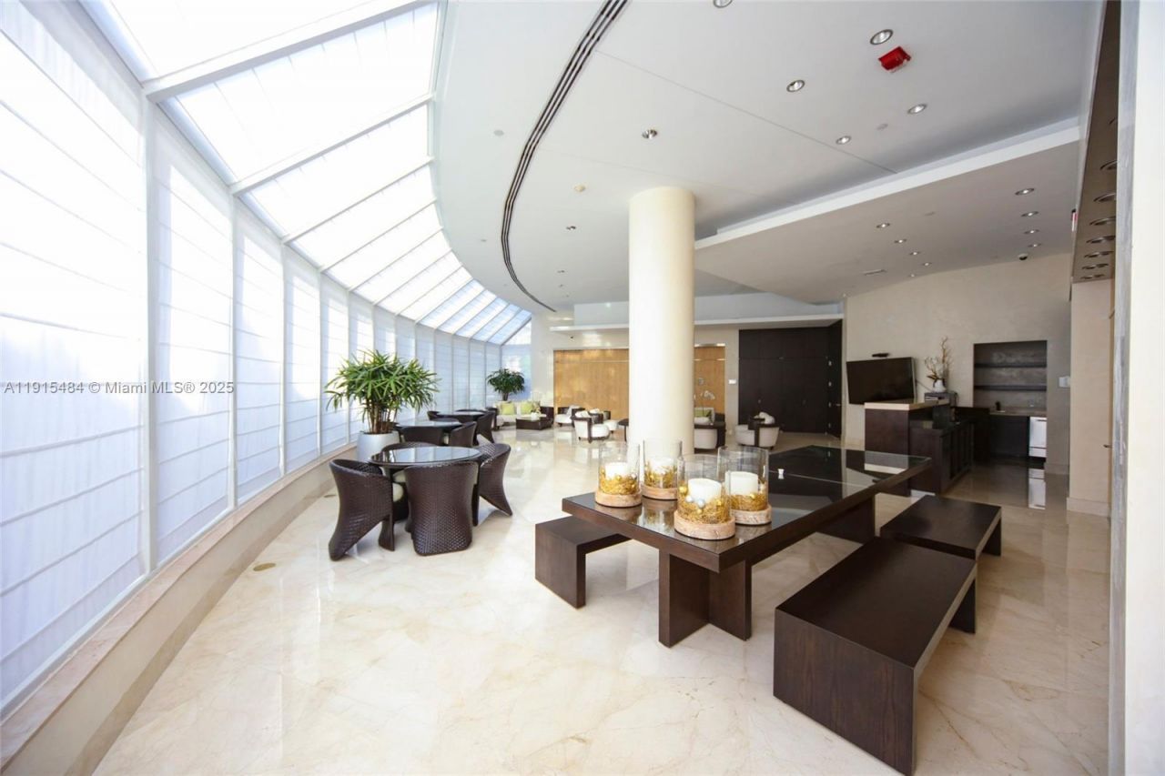 2127 Brickell Ave, Unit 2504, Miami, FL 33129 Photo