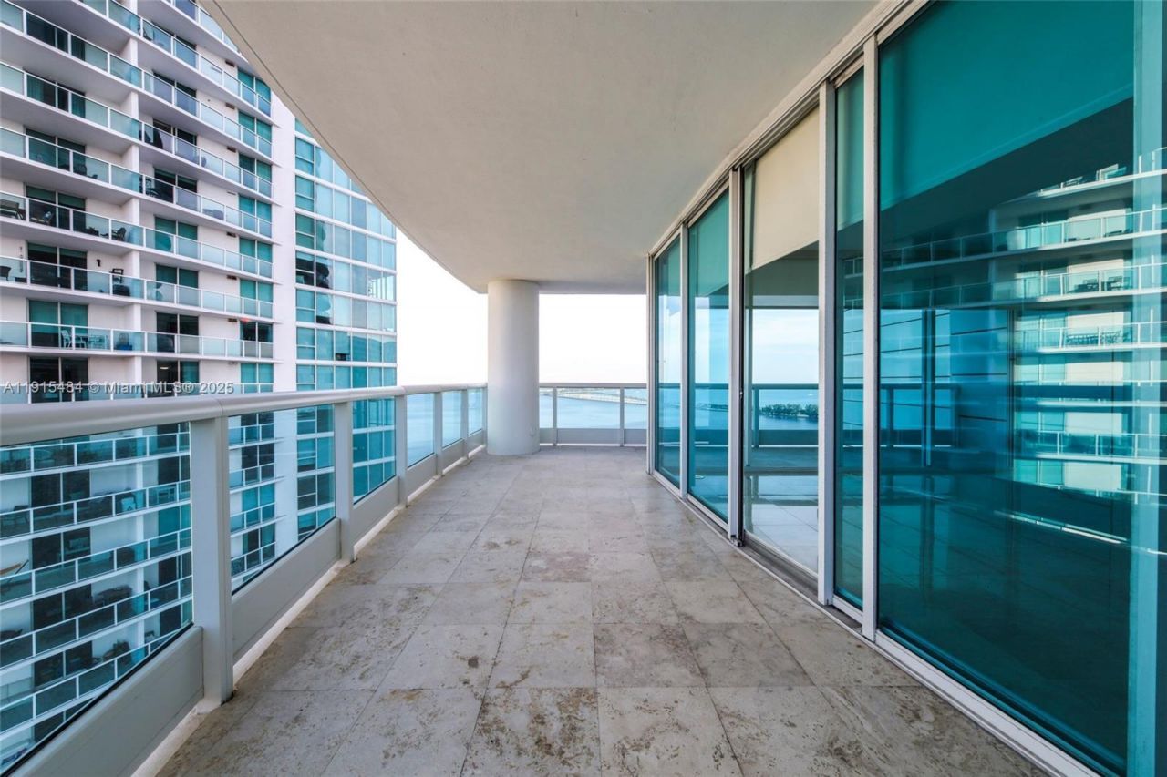 2127 Brickell Ave, Unit 2504, Miami, FL 33129 Photo