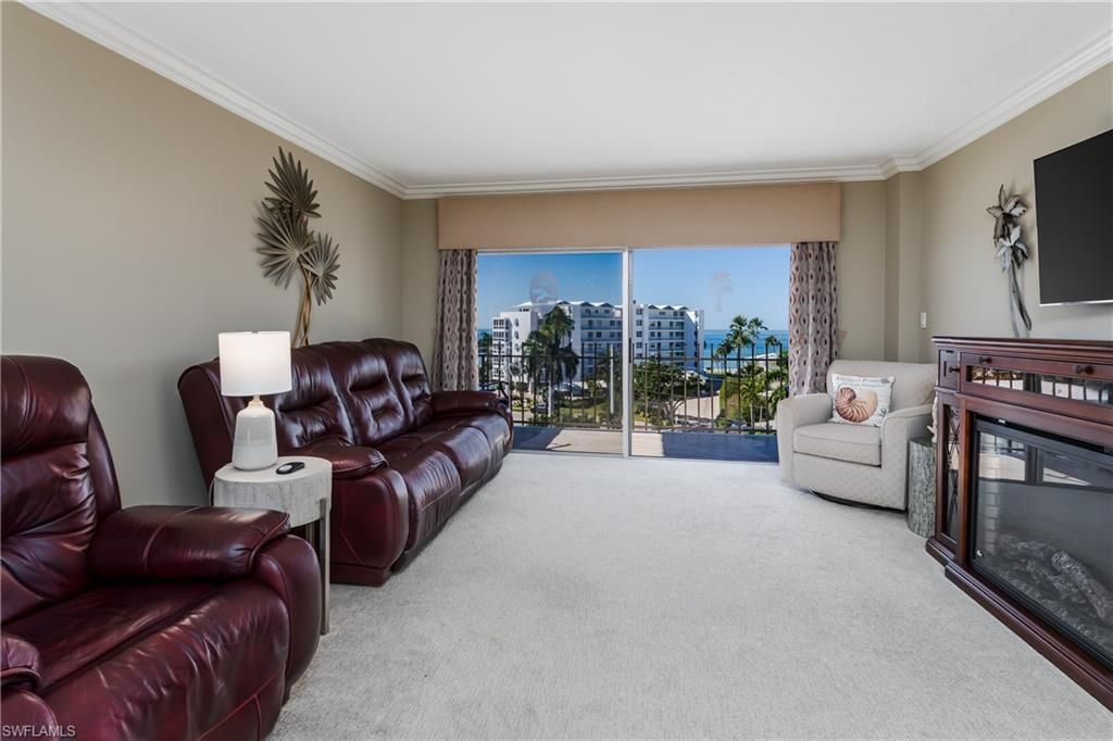 2150 Gulf Shore Blvd N, Unit 609, Naples, FL 34102 Photo