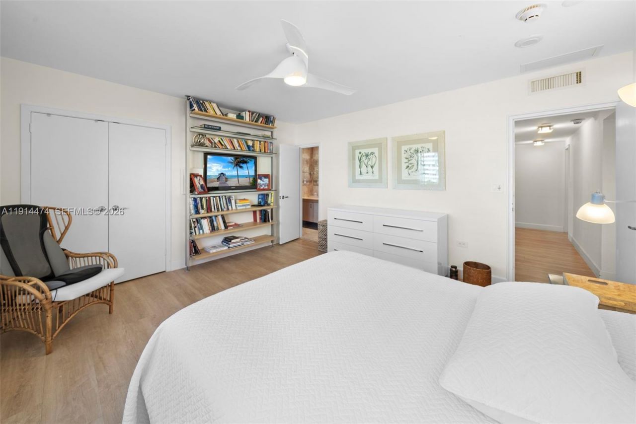 200 Ocean Lane Dr, Unit 501, Key Biscayne, FL 33149 Photo