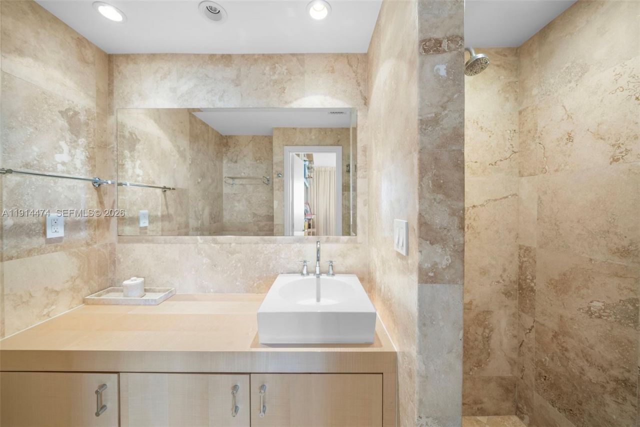 200 Ocean Lane Dr, Unit 501, Key Biscayne, FL 33149 Photo