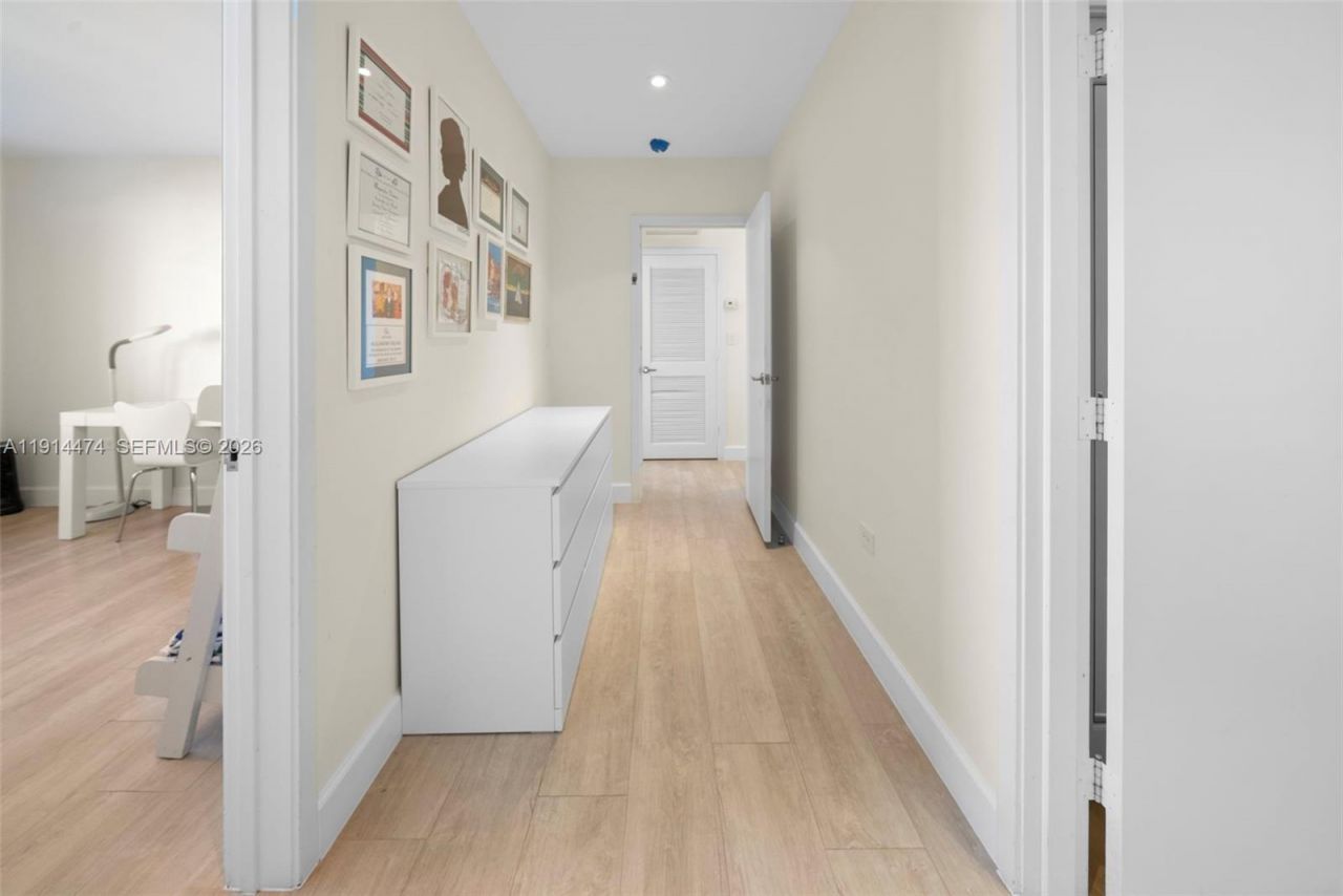 200 Ocean Lane Dr, Unit 501, Key Biscayne, FL 33149 Photo