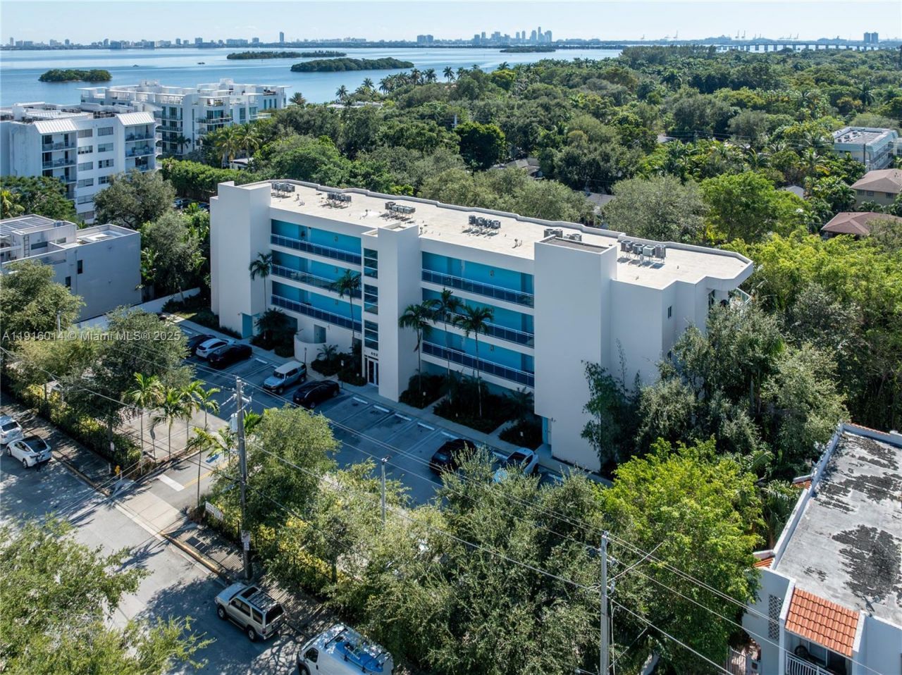 652 NE 63rd St, Unit 403, Miami, FL 33138 Photo