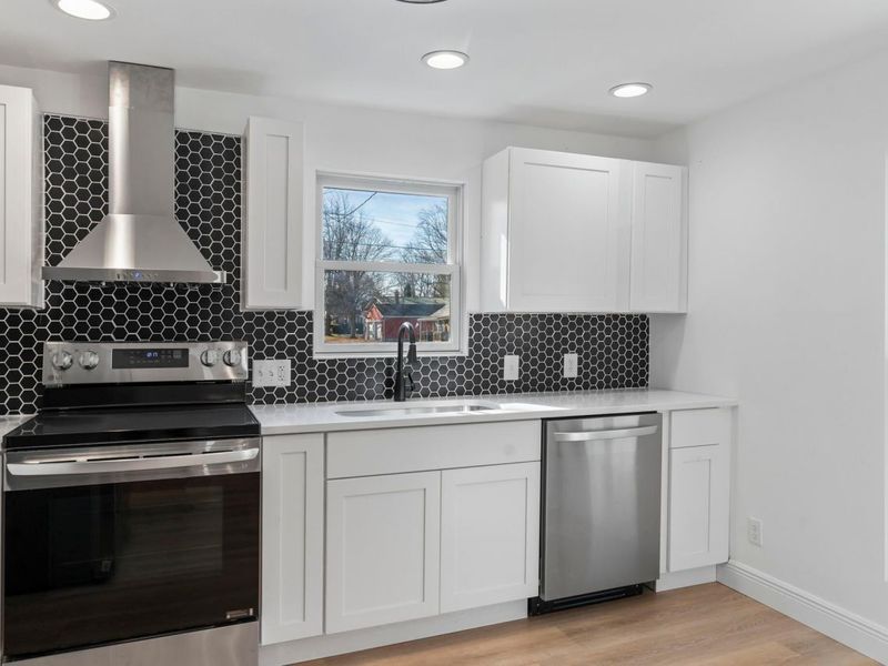 89 E Maple Street, North Lewisburg, OH 43060 Photo 5